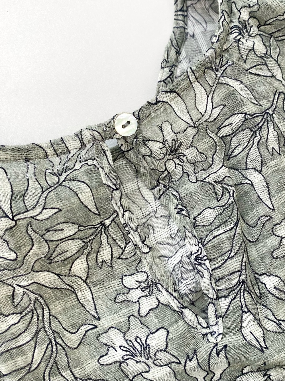 Nation LTD NWT Sarina Ruffle Sleeve Gauze Floral Garden Top, Size S - Picture 8 of 13